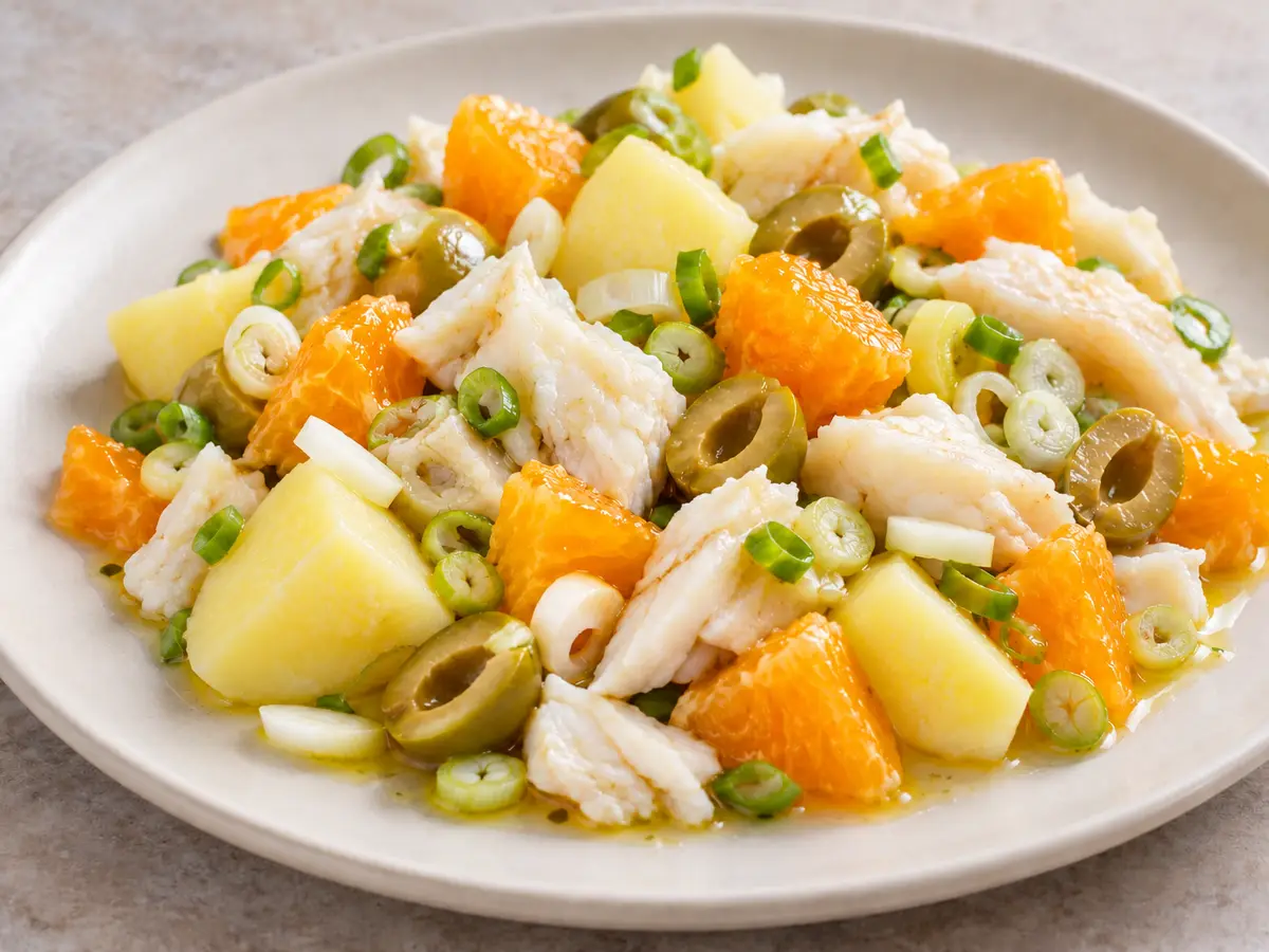 Ensalada malagueña — cod, orange and potato salad