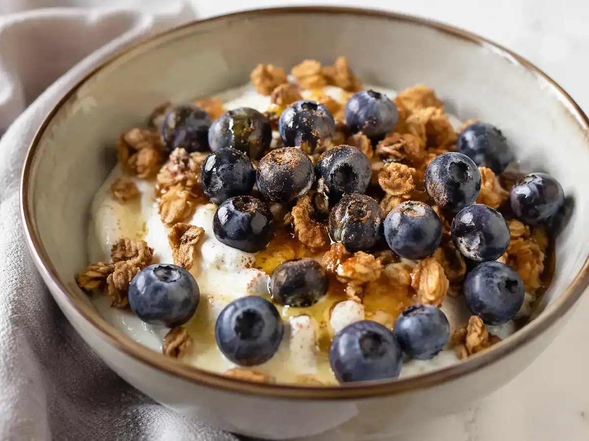 Yogurt with Granola and Blueberries