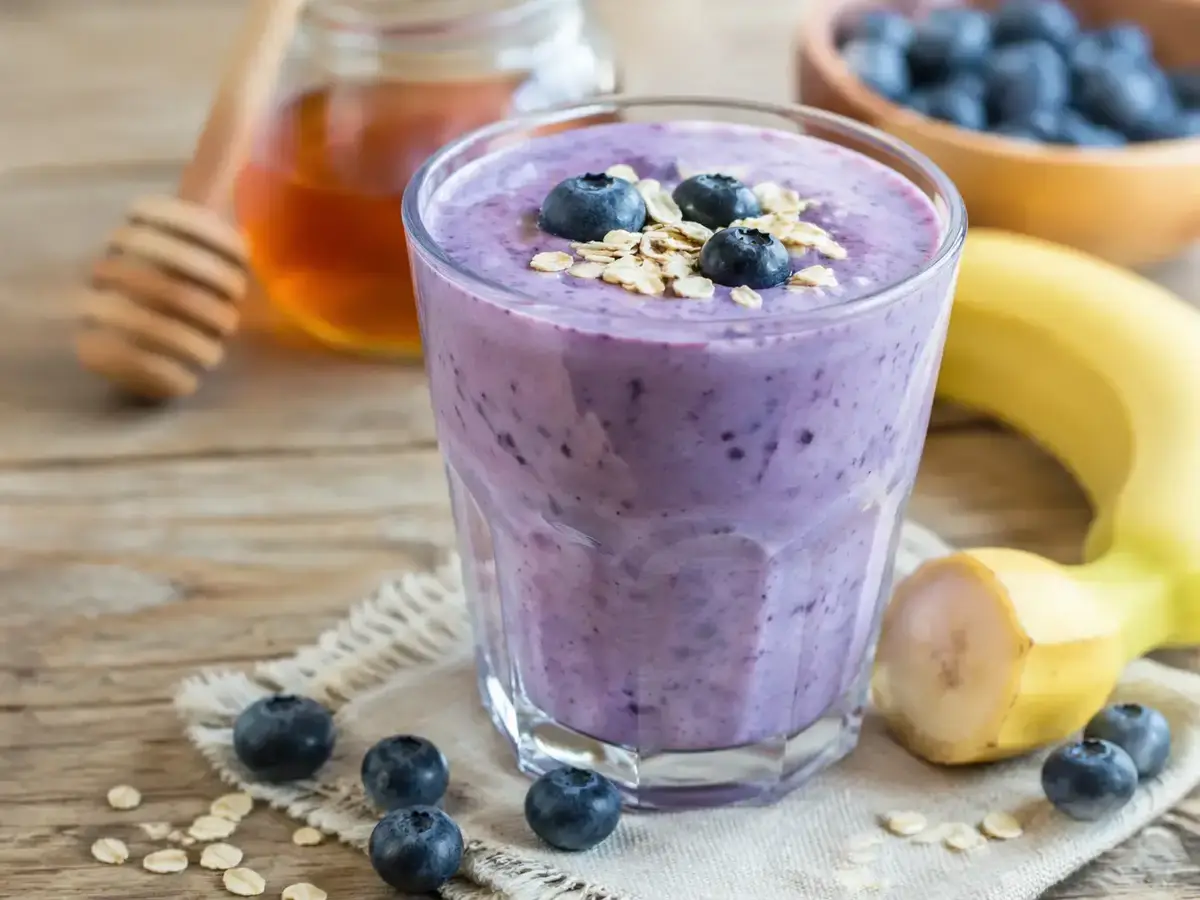 Blueberry Kefir Smoothie